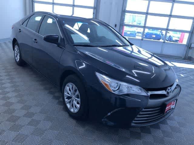 Thumbnail: 2017 Toyota Camry - 34