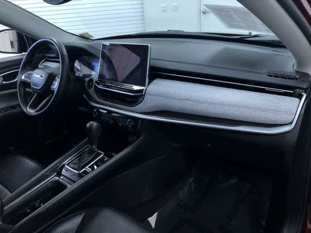 Thumbnail: 2022 Jeep Compass - 24