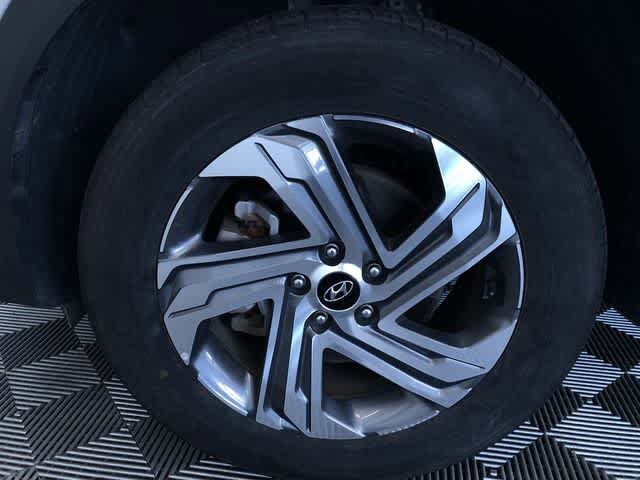 Thumbnail: 2023 Hyundai Santa Fe - 16