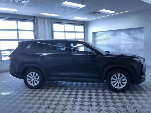 Thumbnail: 2025 Toyota Grand Highlander - 33