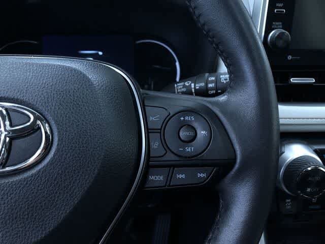 Thumbnail: 2022 Toyota RAV4 - 26