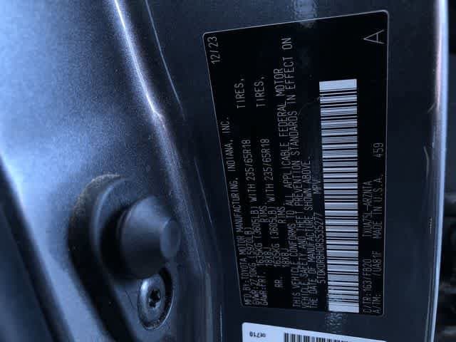 Thumbnail: 2024 Toyota Highlander - 35