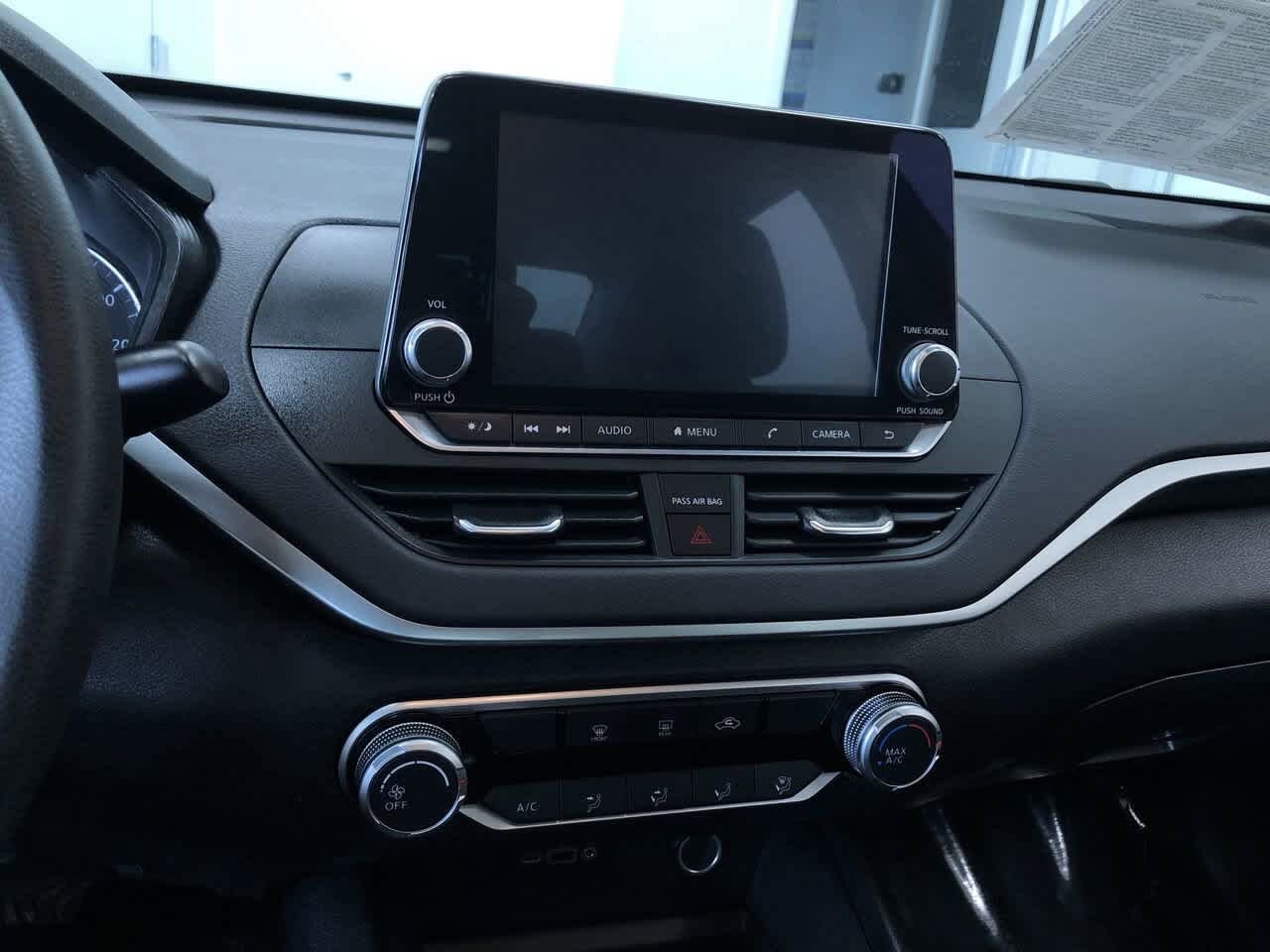 2019 Nissan Altima S 26