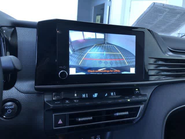 Thumbnail: 2025 Toyota Camry - 28