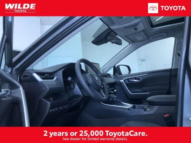 Thumbnail: 2025 Toyota RAV4 - 2