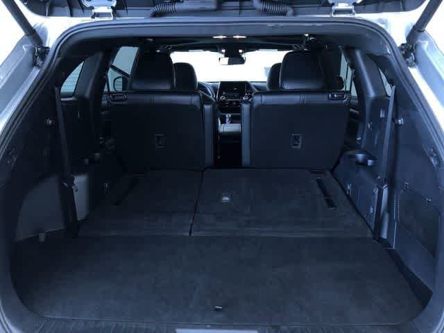 Thumbnail: 2025 Toyota Highlander - 34