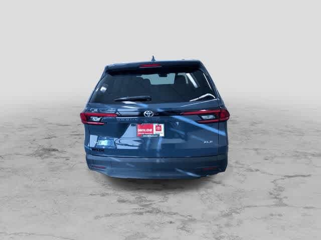 Thumbnail: 2025 Toyota Grand Highlander - 9