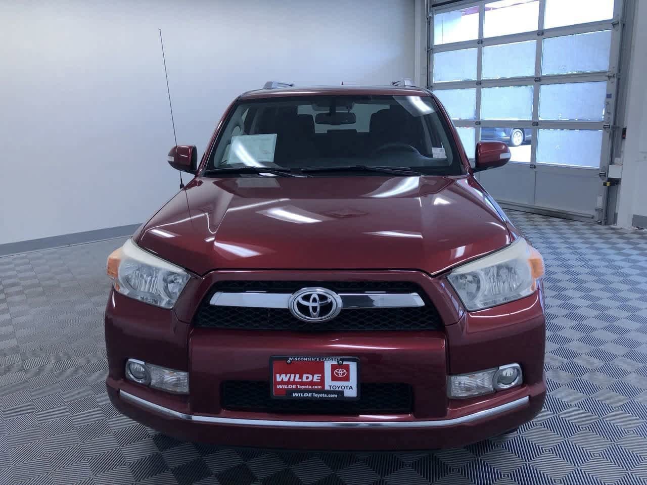 Thumbnail: 2013 Toyota 4Runner - 14