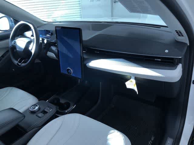 Thumbnail: 2021 Ford Mustang Mach-E - 24