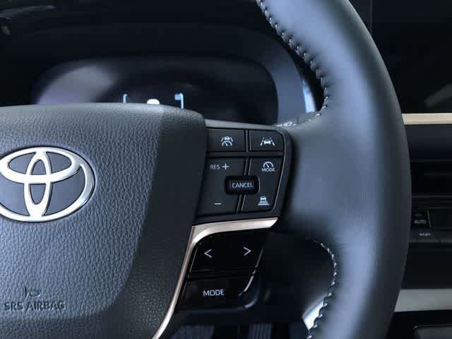 Thumbnail: 2026 Toyota Crown - 18