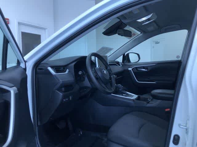 Thumbnail: 2025 Toyota RAV4 - 10