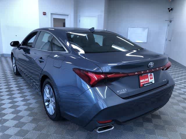 Thumbnail: 2020 Toyota Avalon - 13