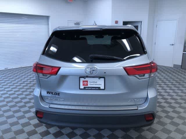 Thumbnail: 2018 Toyota Highlander - 13