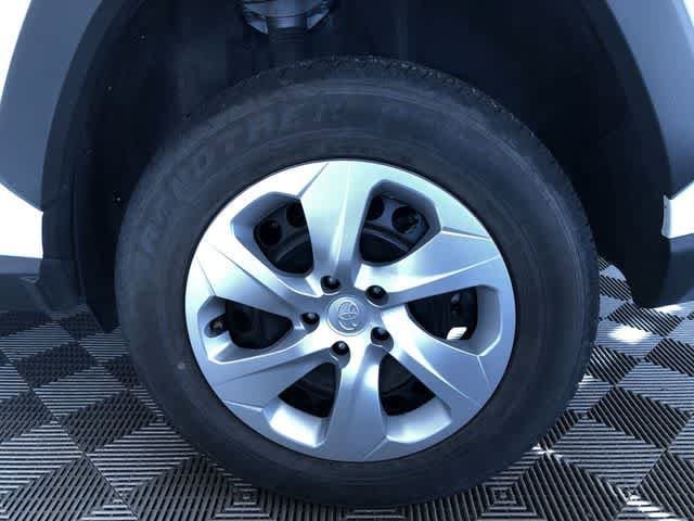 Thumbnail: 2025 Toyota RAV4 - 16