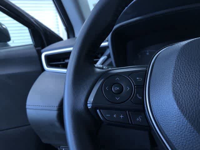 Thumbnail: 2025 Toyota Corolla Cross - 18