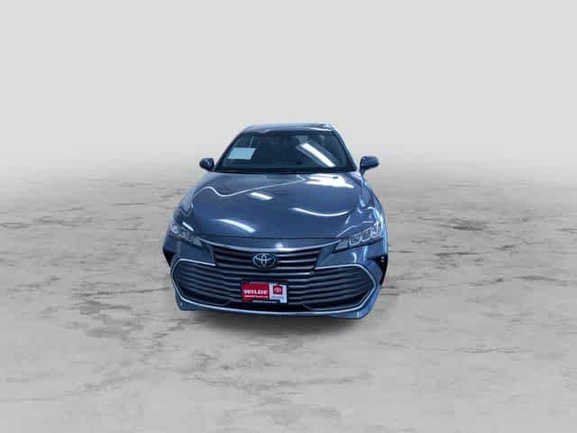 Thumbnail: 2020 Toyota Avalon - 5