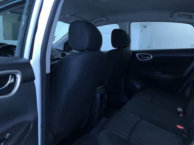 Thumbnail: 2019 Nissan Sentra - 19