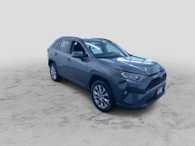 Thumbnail: 2021 Toyota RAV4 - 3