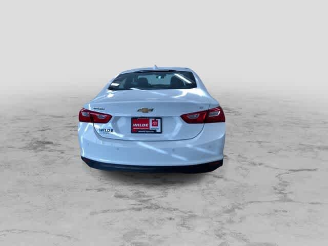 Thumbnail: 2024 Chevrolet Malibu - 9