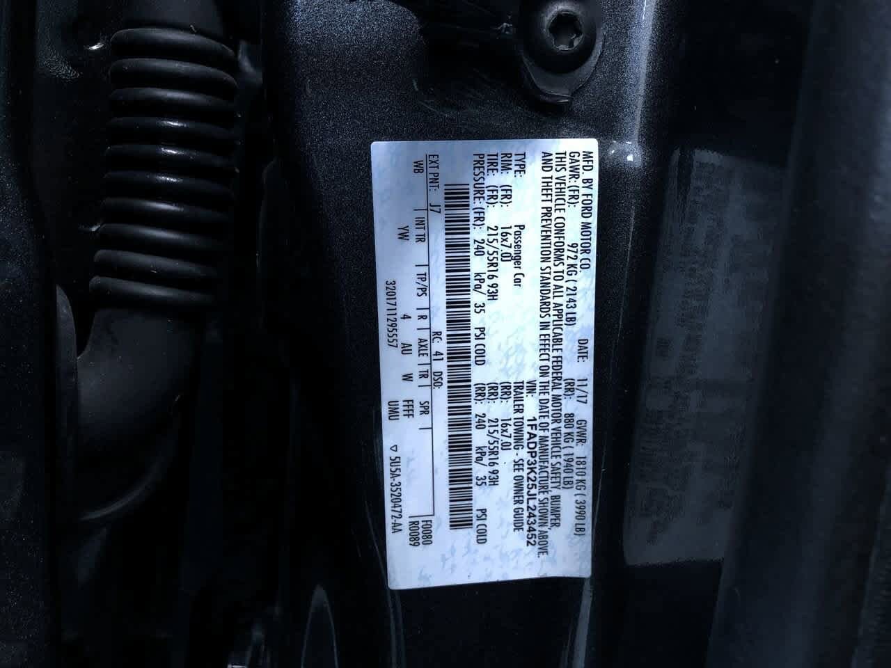 2018 Ford Focus SE 34