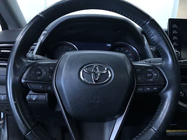 Thumbnail: 2021 Toyota Camry - 16