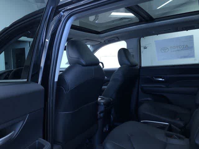 Thumbnail: 2026 Toyota Grand Highlander - 19