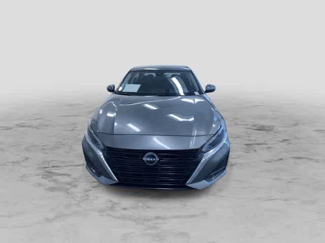 Thumbnail: 2023 Nissan Altima - 5