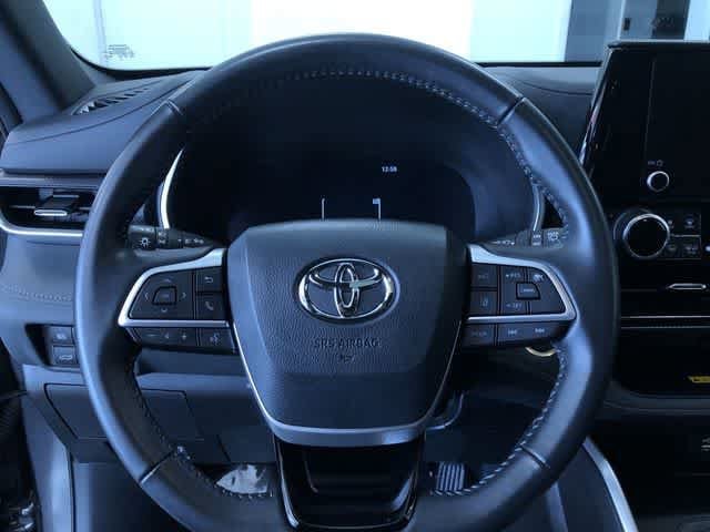 Thumbnail: 2025 Toyota Highlander - 26