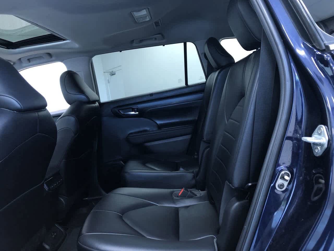2023 Toyota Highlander XLE 20