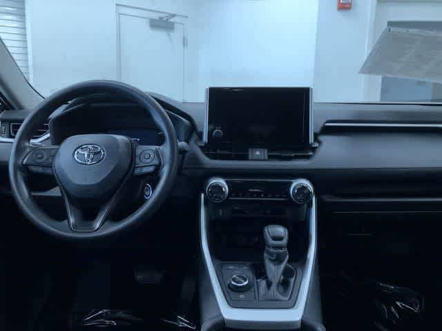 Thumbnail: 2025 Toyota RAV4 - 17