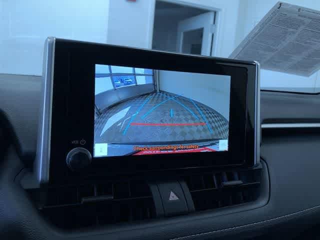 Thumbnail: 2025 Toyota RAV4 - 27