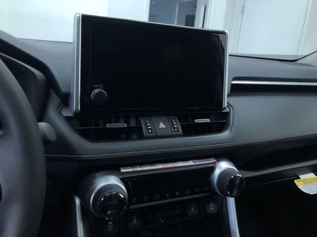 Thumbnail: 2025 Toyota RAV4 - 19