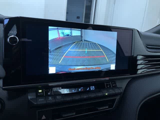 Thumbnail: 2026 Toyota Camry - 19