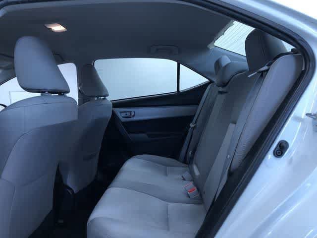 Thumbnail: 2015 Toyota Corolla - 21