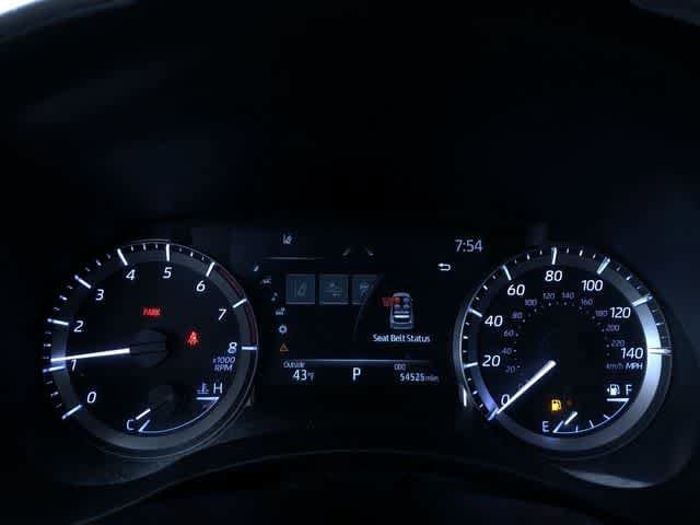 Thumbnail: 2023 Toyota Highlander - 32