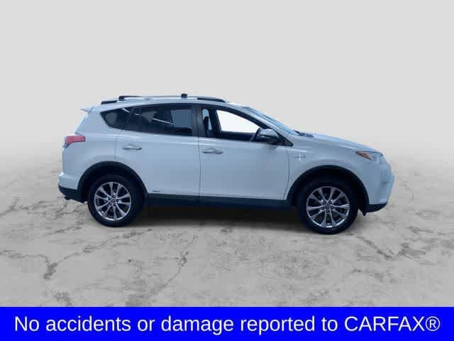 Thumbnail: 2016 Toyota RAV4 - 2