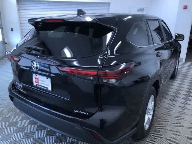 Thumbnail: 2024 Toyota Highlander - 36