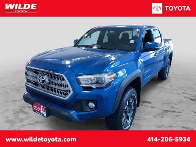 Thumbnail: 2017 Toyota Tacoma - 1