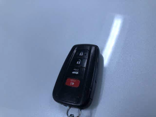 Thumbnail: 2020 Toyota Camry - 33