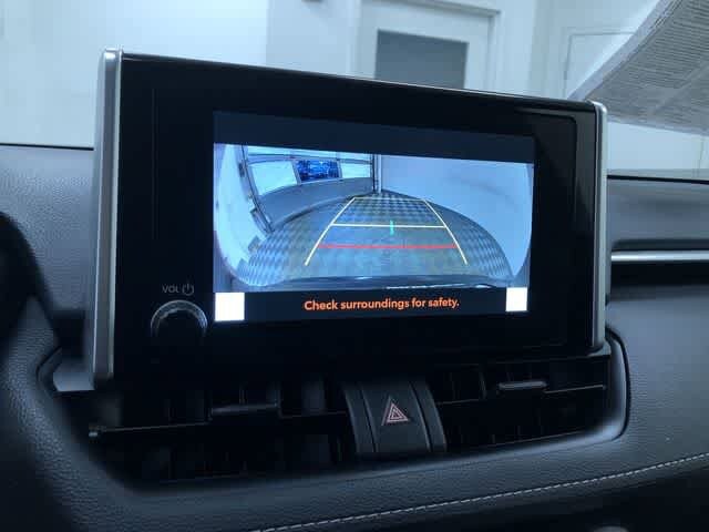 Thumbnail: 2025 Toyota RAV4 - 27