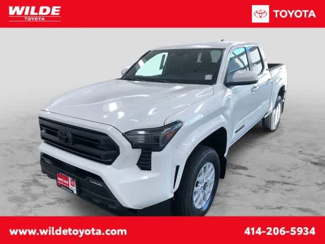 2025 Toyota Tacoma SR5's photo