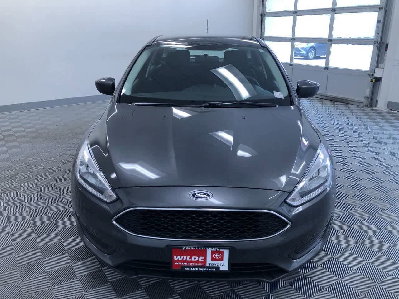 2018 Ford Focus SE 14