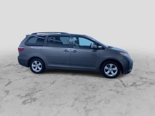 Used 2015 Toyota Sienna LE with VIN 5TDKK3DCXFS535819 for sale in West Allis, WI