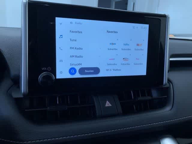 Thumbnail: 2025 Toyota RAV4 - 27