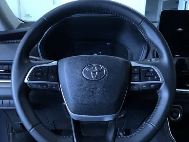 Thumbnail: 2025 Toyota Grand Highlander - 24