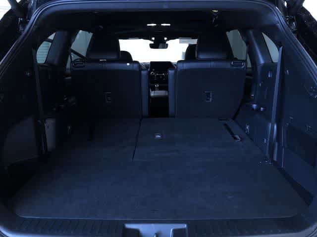 Thumbnail: 2025 Toyota Highlander - 30
