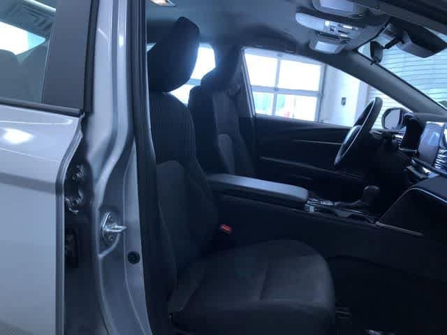 Thumbnail: 2025 Toyota Camry - 23