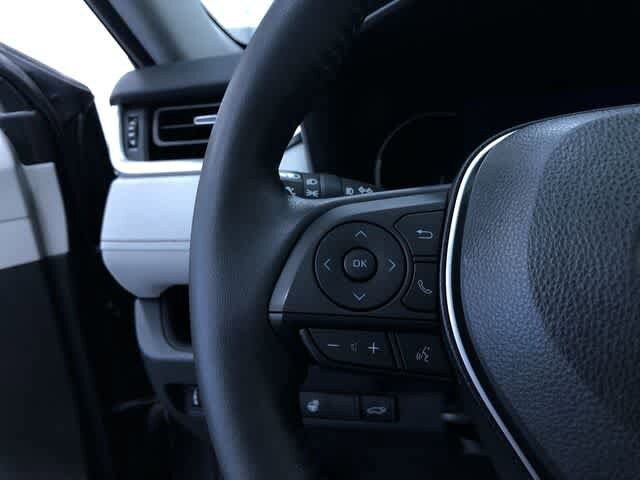 Thumbnail: 2023 Toyota RAV4 - 25