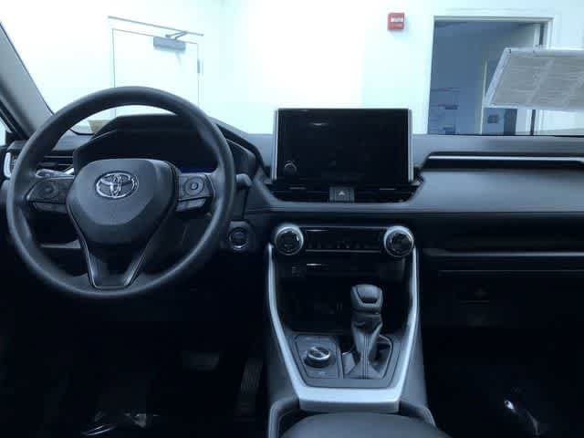 Thumbnail: 2025 Toyota RAV4 - 17