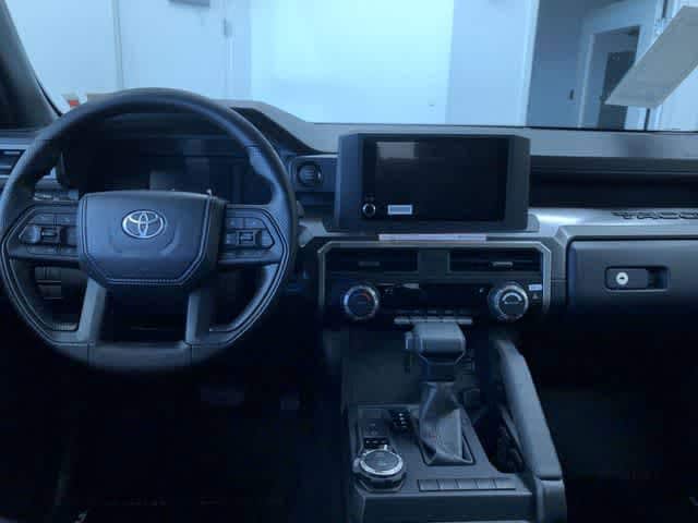2026 Toyota Tacoma SR5 - Photo 10
